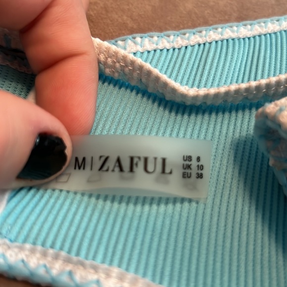 Bikini set - Picture 3 of 3